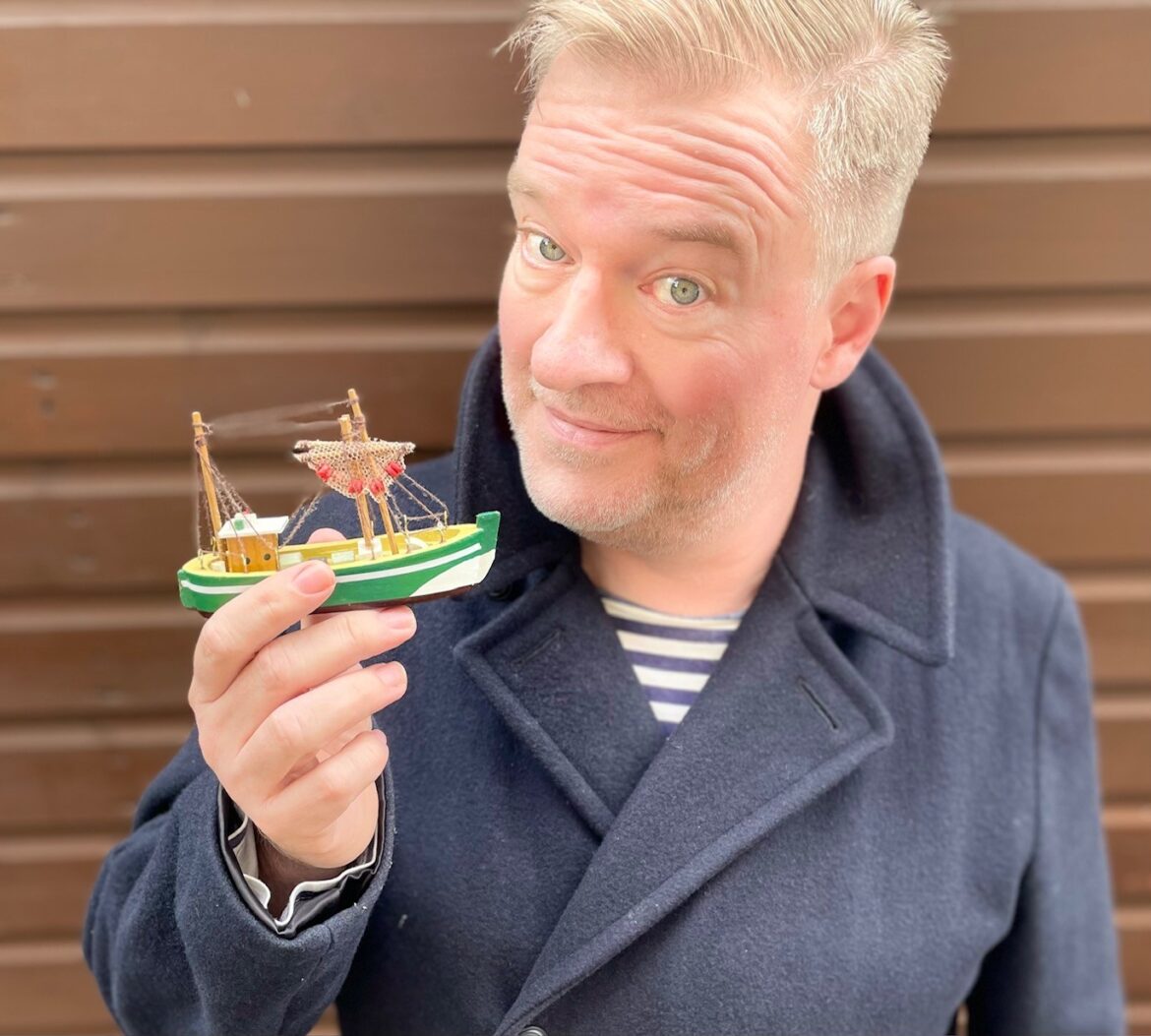 Attention All Shipping